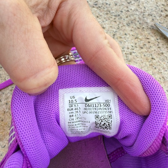 Nike Lebron Witness 7 Mens Basketball Shoes - Picture 9 of 9